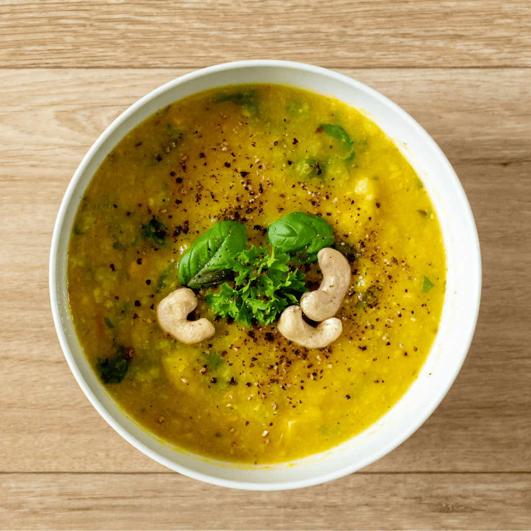 Cucumber curry with cilantro